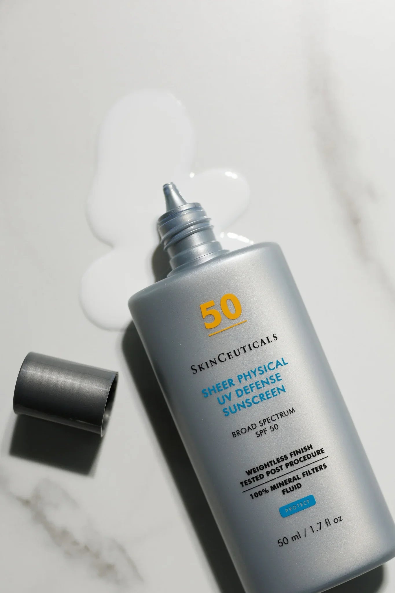 Sheer Mineral UV Defense SPF50